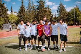 打老杜和外线，结合篮板优势，怎么可能不赢呢？把这一套练好，要啥自行车，联盟都得抖！